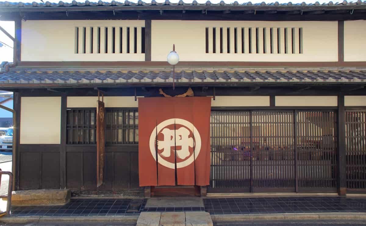 なぜ関西は白みその雑煮? 京都の老舗名店が語る「公家文化の影響」