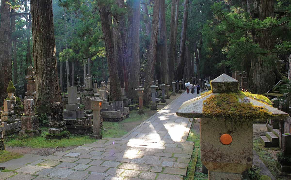 高野山奥の院の参道
